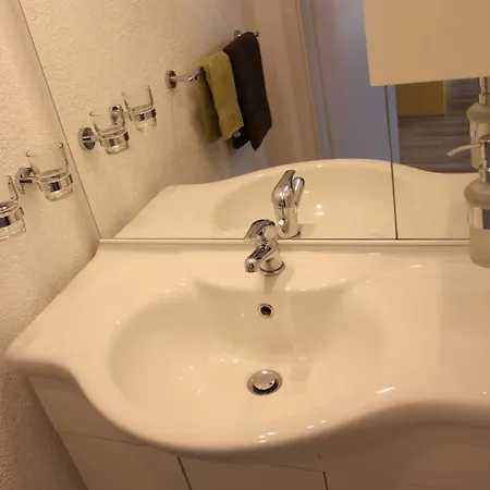 Hornig Διαμέρισμα *